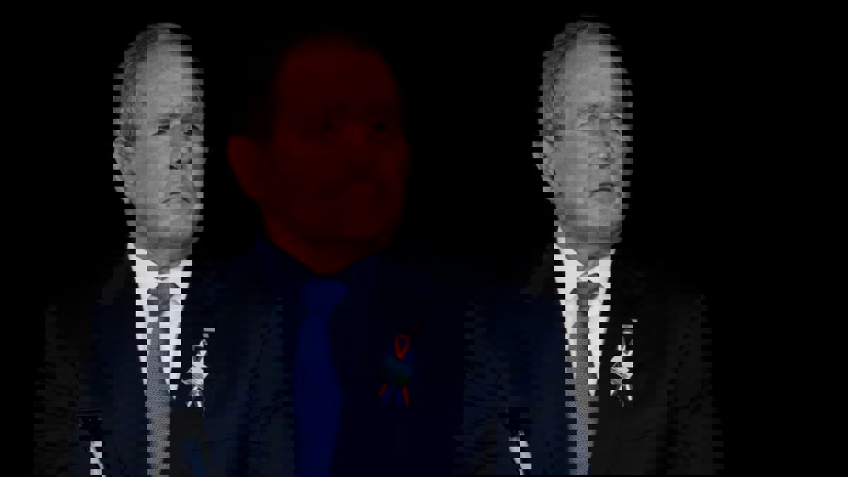 خطط لاغتيال بوش.. محكمة أمريكية تقضي بسجن عراقي 14 عامًا 