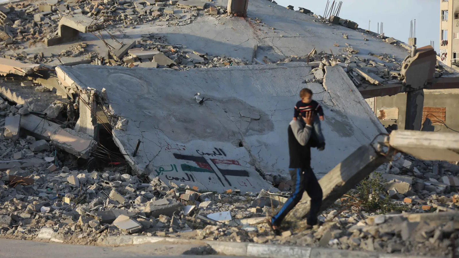 بموافقة إسرائيلية.. "مدن سريعة" لإعادة إعمار غزة