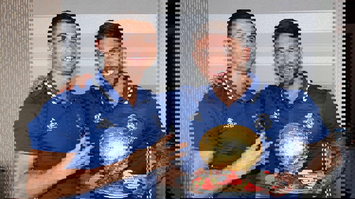 كريستيانو رونالدو يغازل "المحبط" سيرجيو راموس