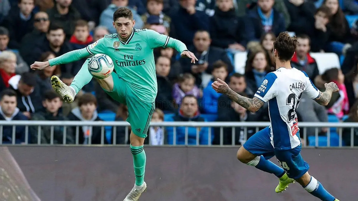 مباراة ريال مدريد وإسبانيول.. أزمة جديدة تعصف بمنافس الميرنغي (صورة)