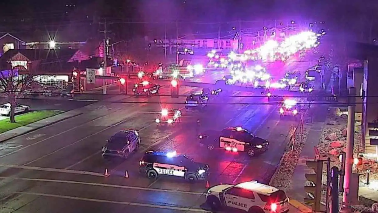 قتلى وجرحى بعملية إطلاق نار داخل كنيسة في يوتا الأمريكية (فيديو وصور)