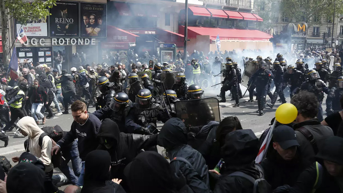 تظاهرات للأسبوع الثالث على التوالي في فرنسا احتجاجا على قانون "الأمن الشامل" (فيديو صور)