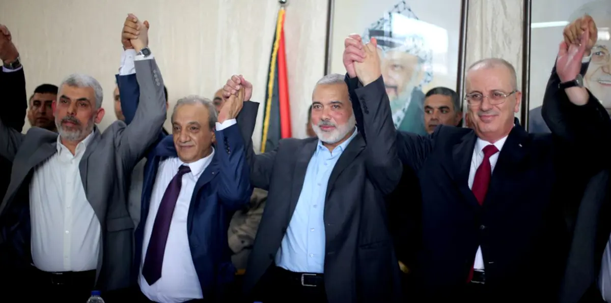 الوفد الأمني المصري يصل غزة للإشراف على تنفيذ بنود المصالحة (صور)