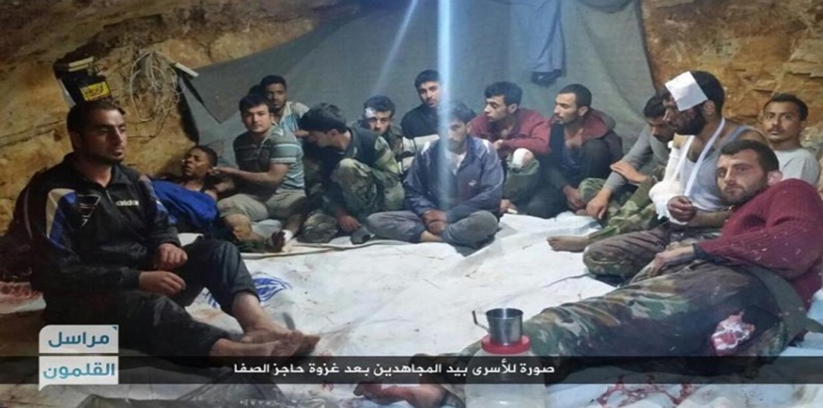 جبهة النصرة تأسر 14 مقاتلاً من "حزب الله" وقوات الأسد في القلمون