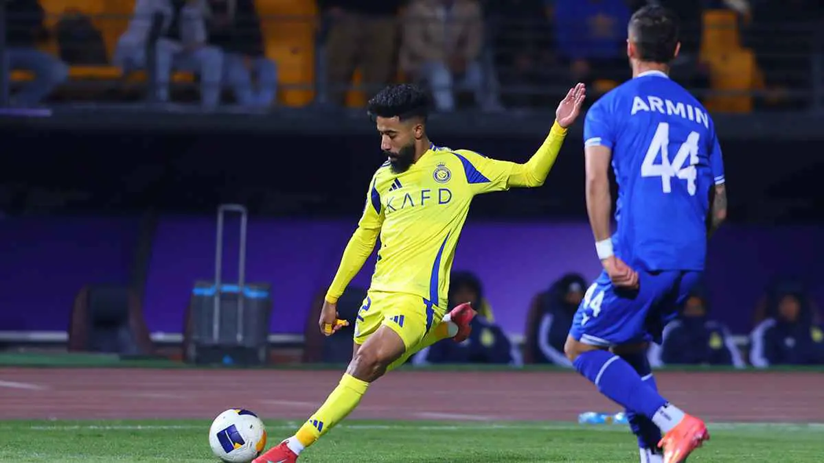 إنقاذ خيالي من مدافع استقلال يحرم النصر من هدف رائع (فيديو)