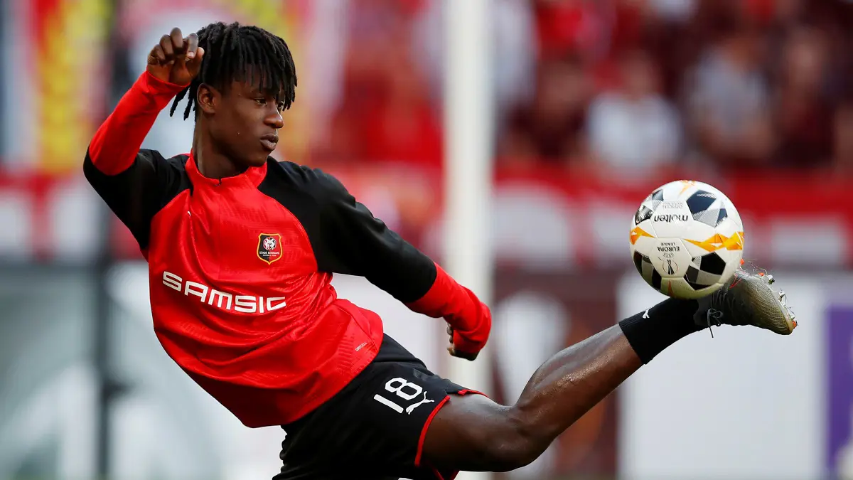 كامافينغا يعلق على اهتمام ريال مدريد