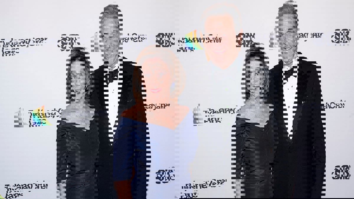 مدعون: مقتحم منزل نانسي بيلوسي كان يخطط لأخذها رهينة 