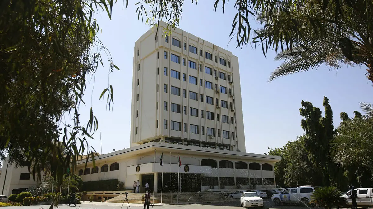 السودان يحذر البعثات الأجنبية من مخالفة الأعراف الدبلوماسية