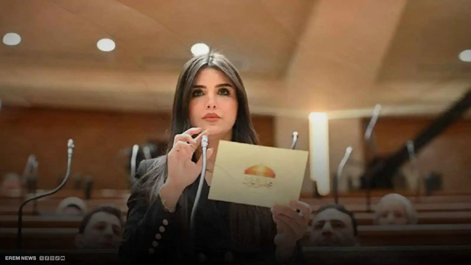 "رقّة وجمال وسياسة".. نائبة مصرية تخطف الأنظار وتشعل التواصل (فيديو إرم)