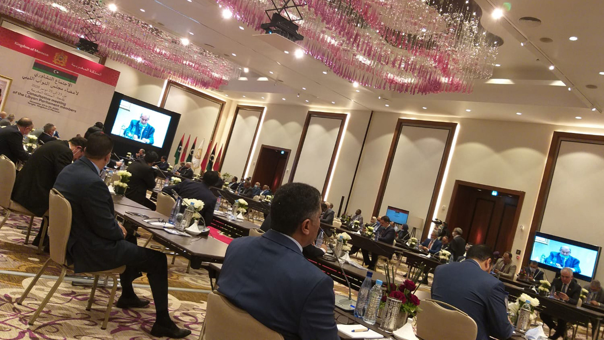 عودة وفدي البرلمان الليبي ومجلس الدولة للاجتماع في المغرب