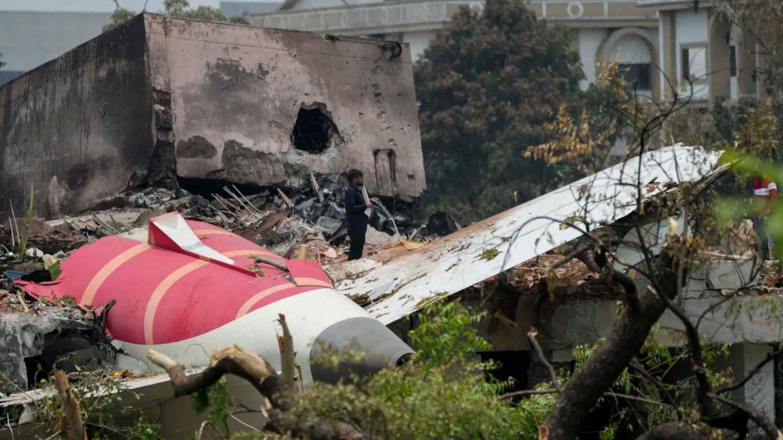 بعد كارثة الطائرة.. الهند تفتح ملف سلامة الطيران على مصراعيه