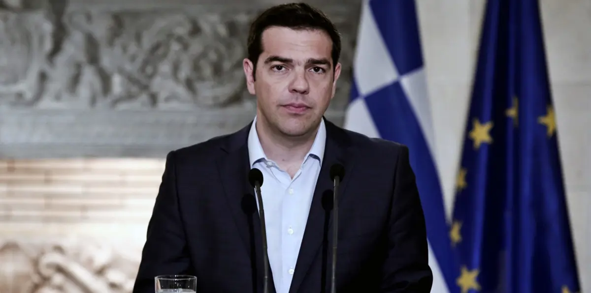 تسيبراس يعلن تحمّله المسؤولية السياسية إزاء مأساة الحرائق في أثينا