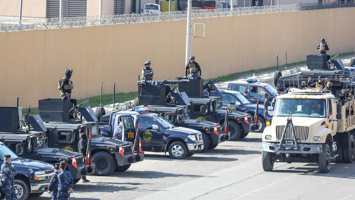 الجيش العراقي يعلن انسحاب الفصائل المسلحة من محيط السفارة الأمريكية