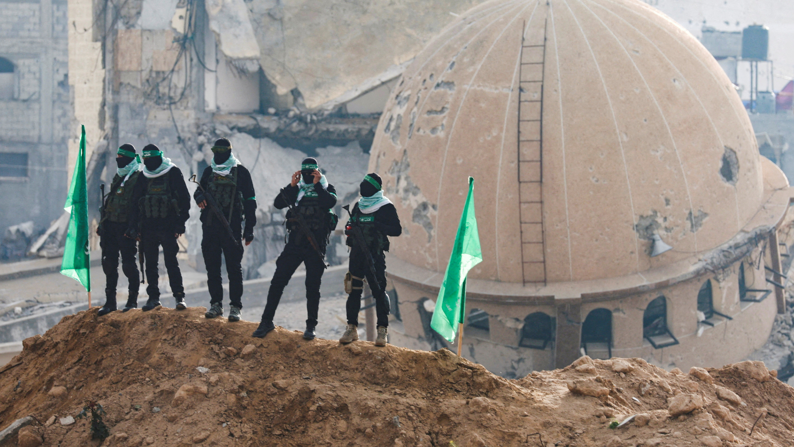 مقتل عنصري أمن من حماس خلال اشتباكات مع مسلحين في غزة