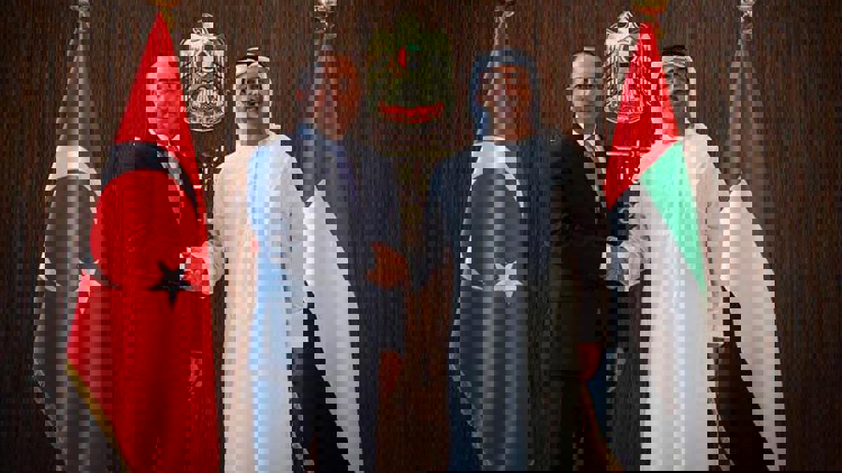 تركيا تعلن عن اتصال هاتفي بين وزير خارجيتها ونظيره الإماراتي