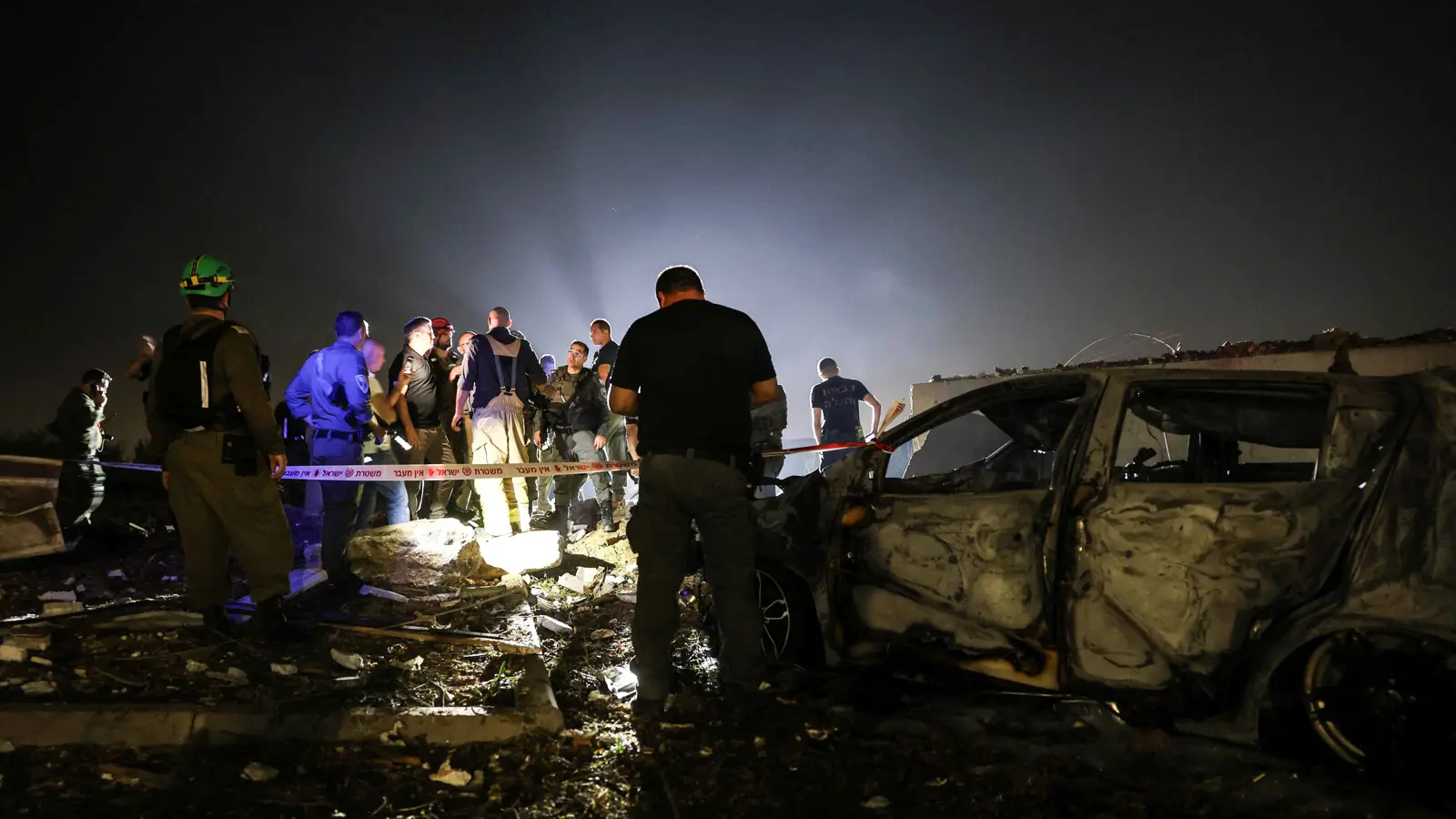 إسرائيل تبقي حالة التأهب القصوى مع استمرار التهديد الصاروخي الإيراني