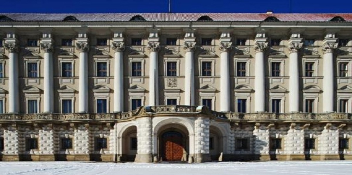 دولة أوروبية تحذر مواطنيها من زيارة اليمن والمناطق الحدودية مع السعودية