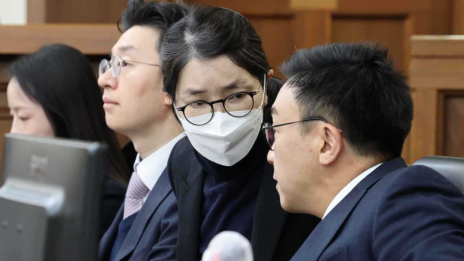 الادعاء العام في سول يطالب بسجن السيدة الأولى السابقة 15 عاما