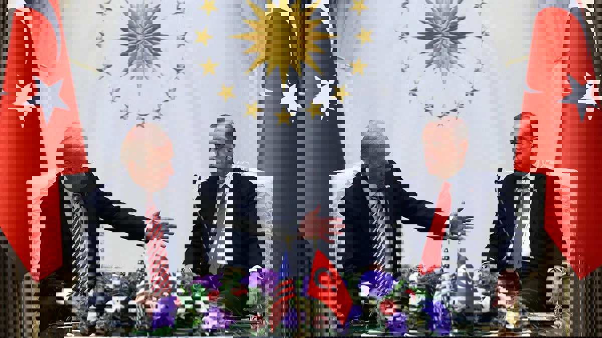 تقرير: ملفات "ساخنة" تعمّق الخلافات بين تركيا وإدارة بايدن‎