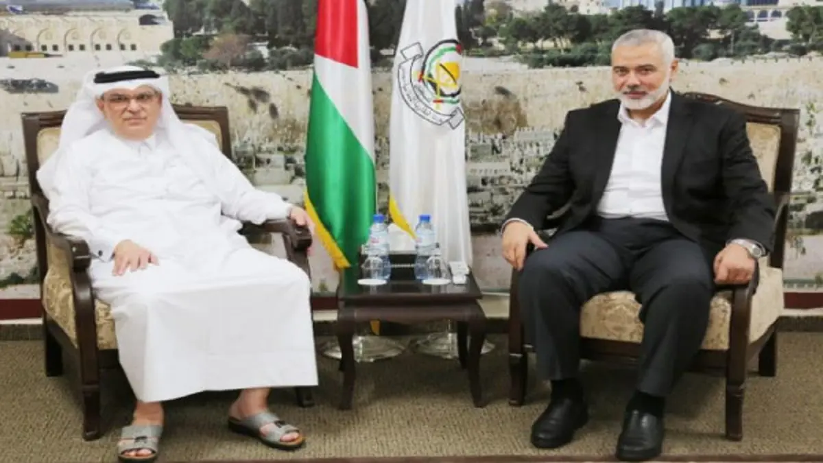 "بحثًا عن تقدير".. صحيفة إسرائيلية تكشف سبب استئناف قطر المعونة المالية لقطاع غزة