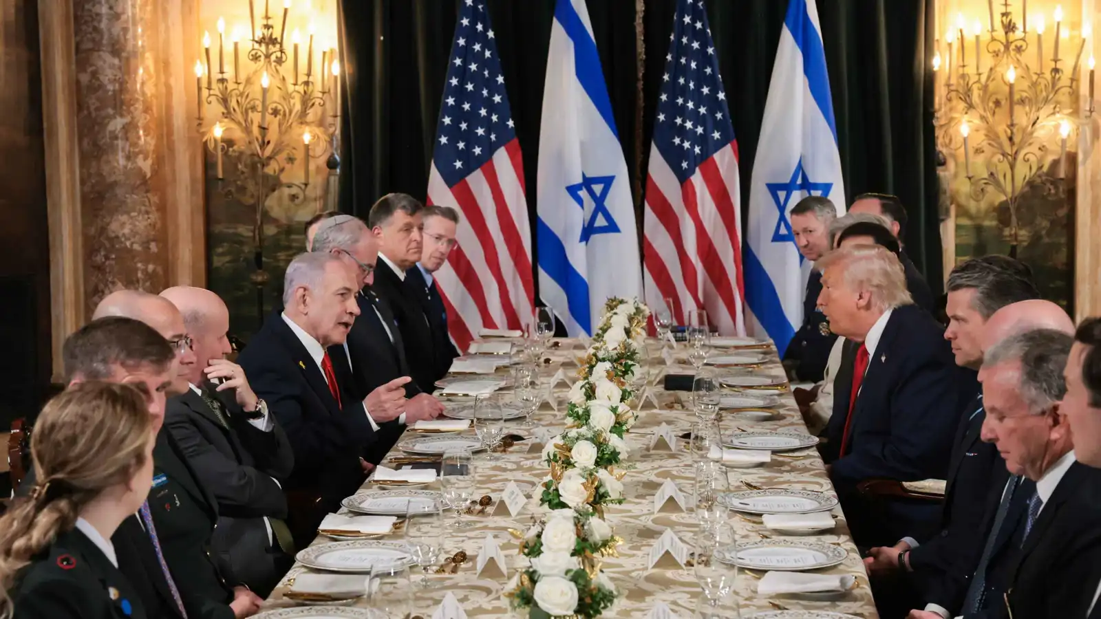 "أكسيوس": نتنياهو ناقش مع ترامب هجوماً محتملاً على إيران في 2026