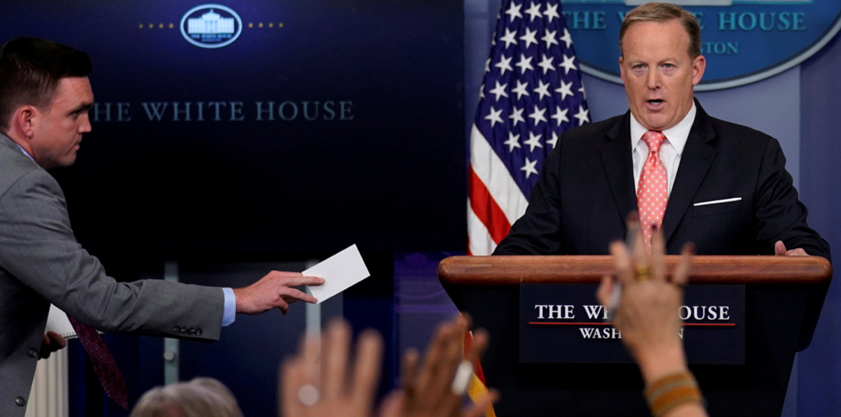 واشنطن تدين الهجمات "الإرهابية" في إيران