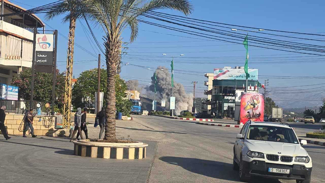 غارات إسرائيلية "عنيفة" على الجرمق والمحمودية جنوبي لبنان (فيديو)
