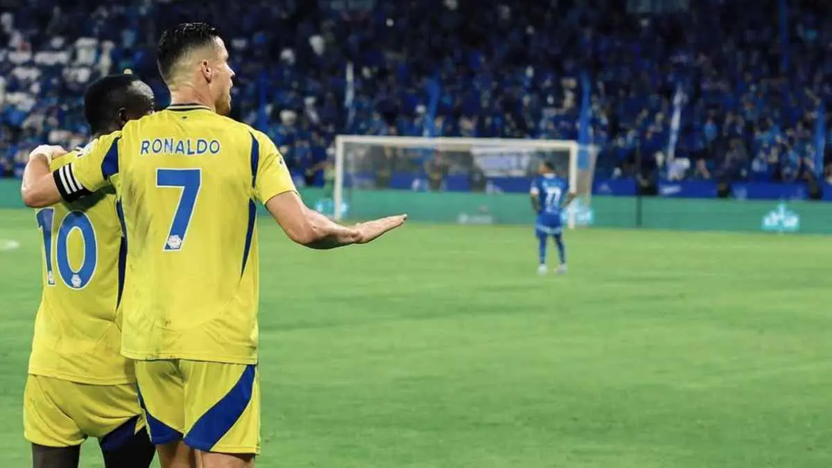 مفاجأة.. هل رفض كريستيانو رونالدو اللعب لنادي الهلال؟