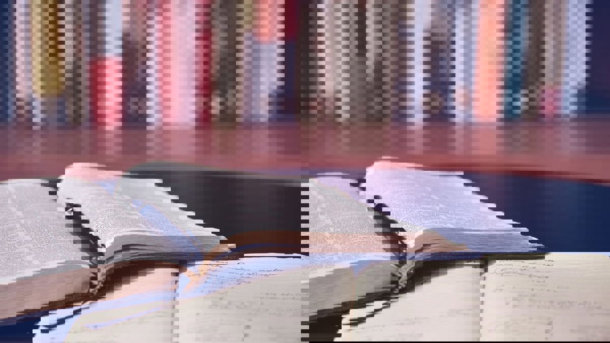 الأدب العالمي وتحديات الانفكاك من "التبعية" الأوروبية