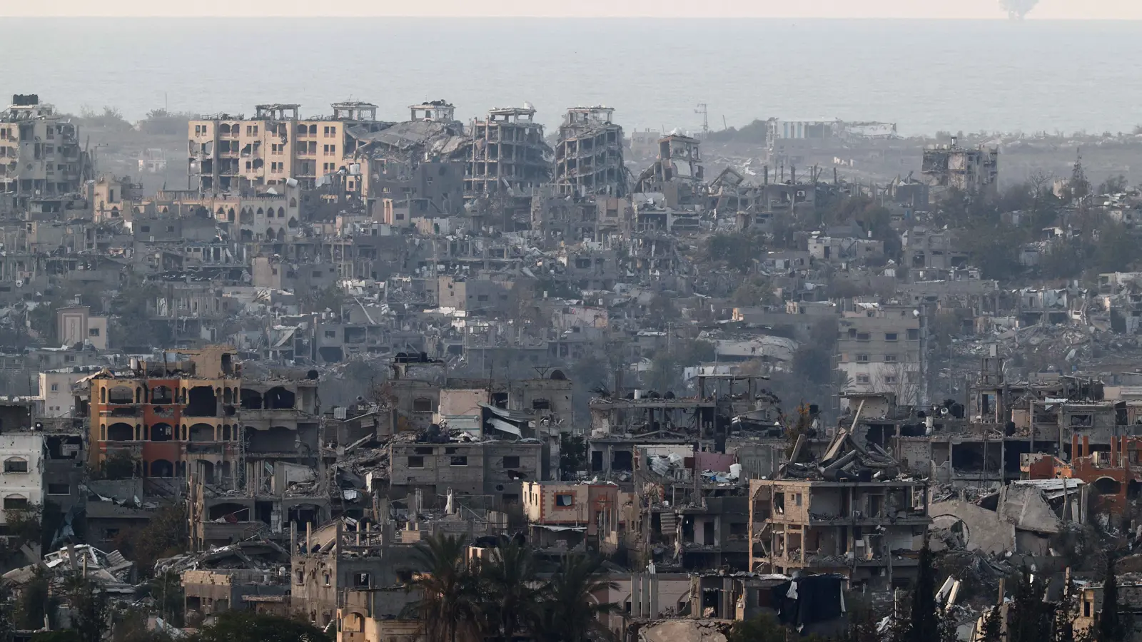 بعد التوصل لاتفاق.. ماذا يحتاج سكان قطاع غزة؟