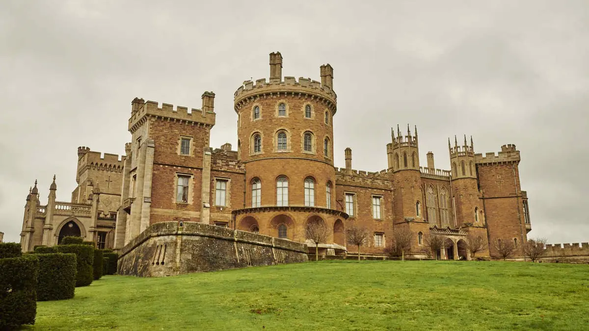 الشرطة البريطانية تعتقل رجلا اخترق أرض قلعة وندسور في وجود الملكة