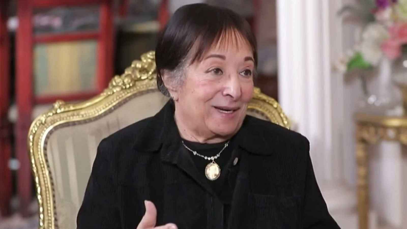 سميرة عبد العزيز تهاجم قرار أشرف عبد الباقي.. ما علاقة حمو بيكا؟