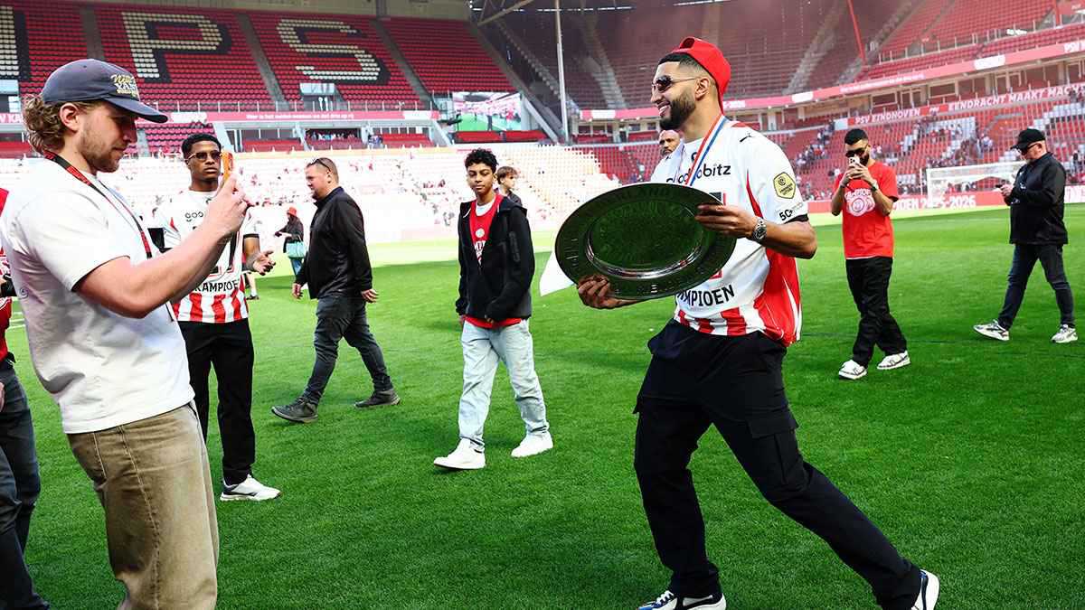 هل طلب بايرن ميونخ التعاقد مع إسماعيل الصيباري؟ 