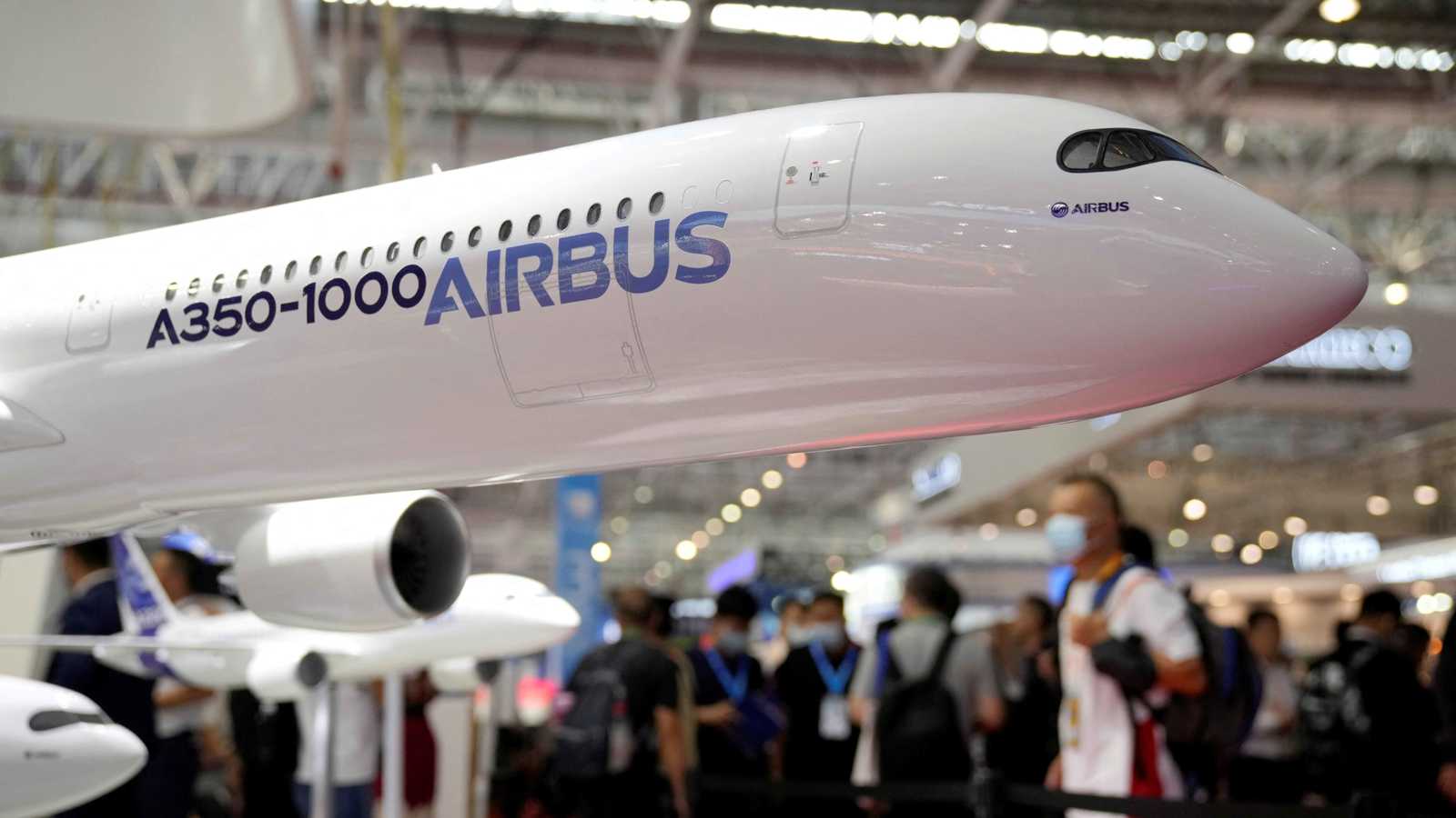 تداعيات أزمة "إيرباص".. طائرات "خارج الخدمة" واضطراب في حركة الطيران