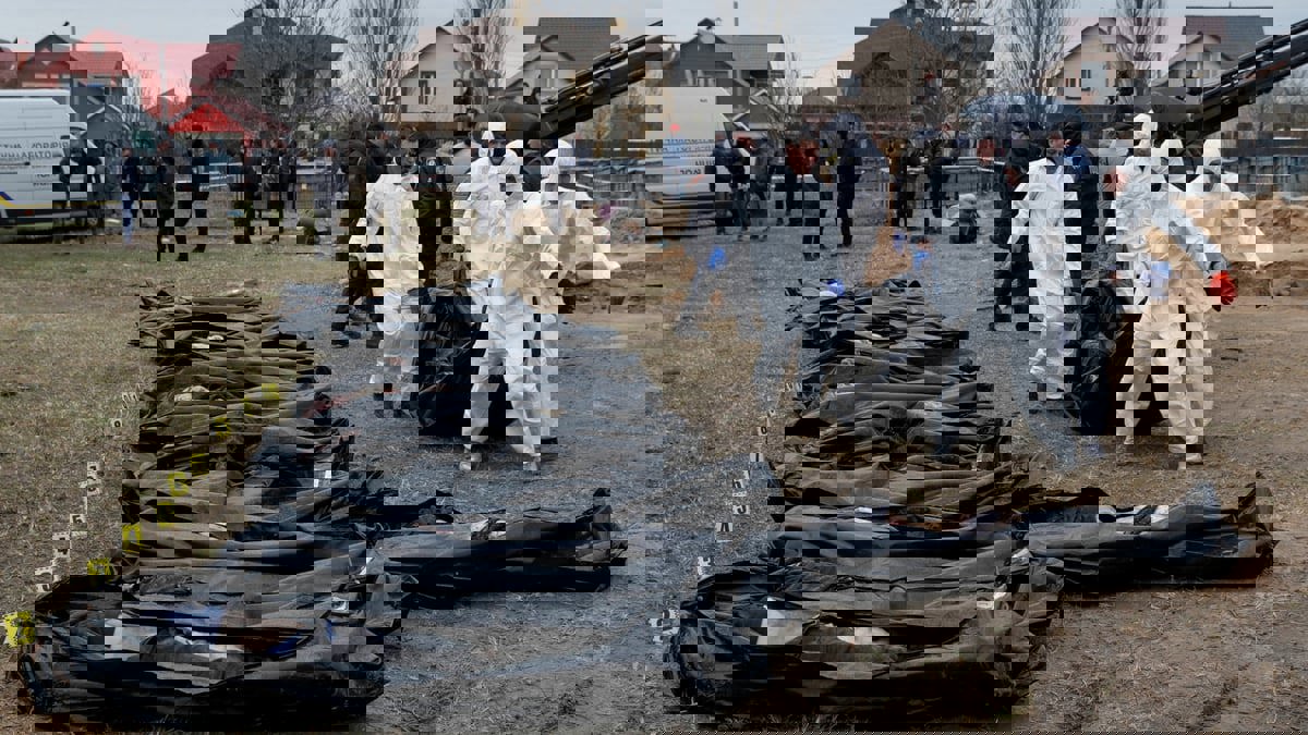 فرنسا تساعد بجمع أدلة على "جرائم حرب" محتملة في تشيرنيهيف الأوكرانية