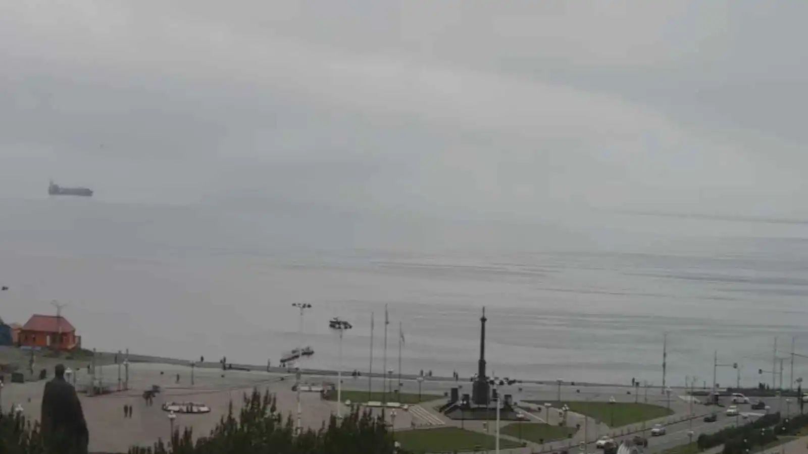 "تسونامي" يستنفر العالم.. تأهب وإخلاءات بعد زلزال كامتشاتكا (فيديو)