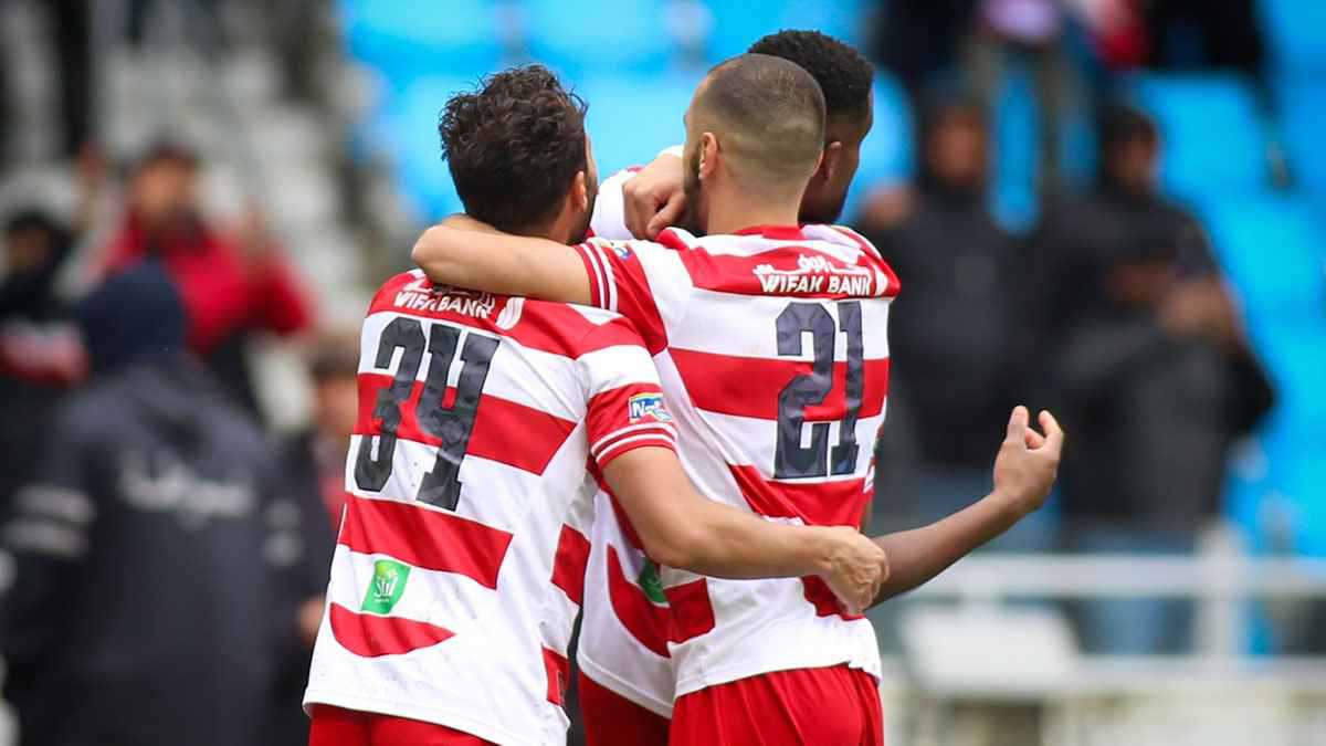 الموعد والقنوات الناقلة لمباراة الصفاقسي والإفريقي في الدوري التونسي 