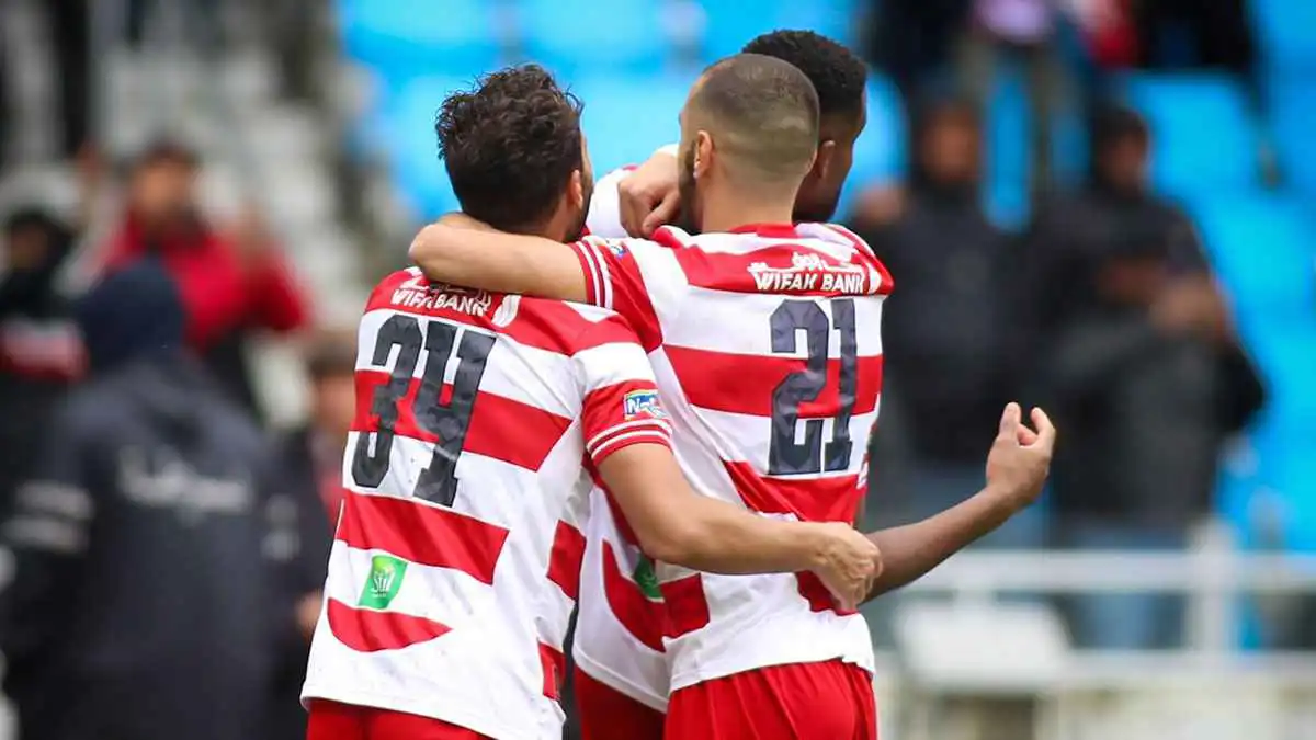 الموعد والقنوات الناقلة لمباراة الصفاقسي والإفريقي في الدوري التونسي