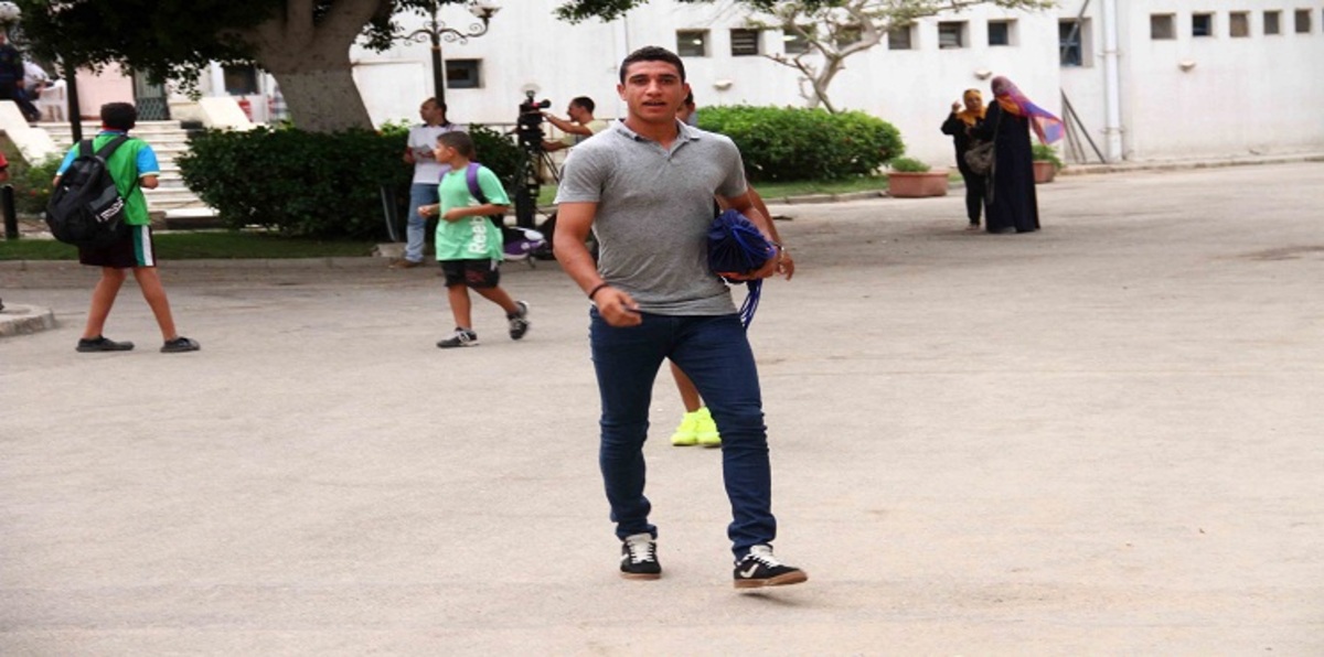 صدمة جديدة بعد إصابة مدافع الأهلي المصري.. والدولار يصدّر أزمة لناديي القمة