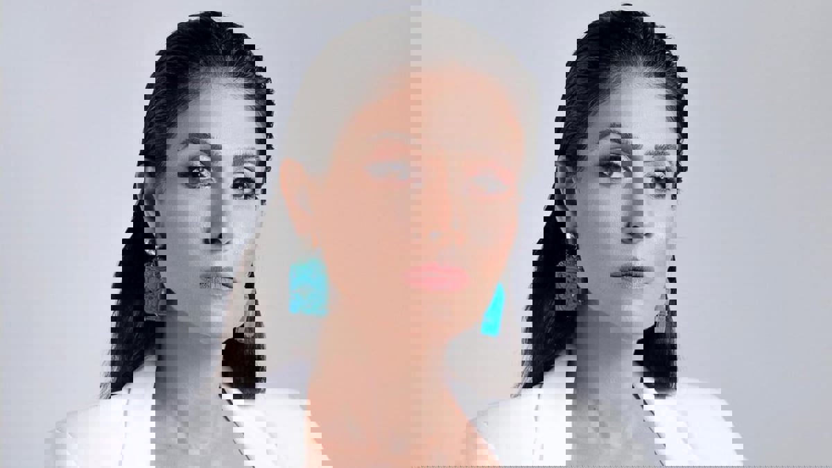 "وأجمل الذكريات ستأتي حتمًا".. مفاجآت بالجملة في مذكرات والدة بسمة 