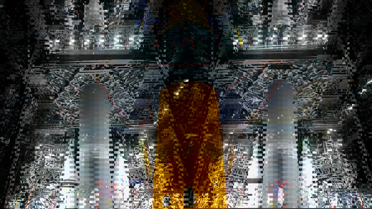 "ناسا" تستعد لإطلاق "أرتميس 1" إلى القمر الإثنين المقبل