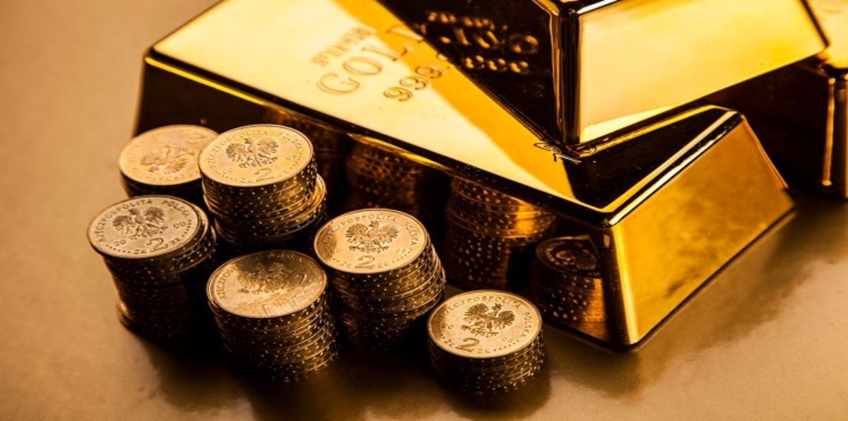 الذهب يصعد لأعلى مستوى في عامين والفضة تتجاوز 21 دولارًا
