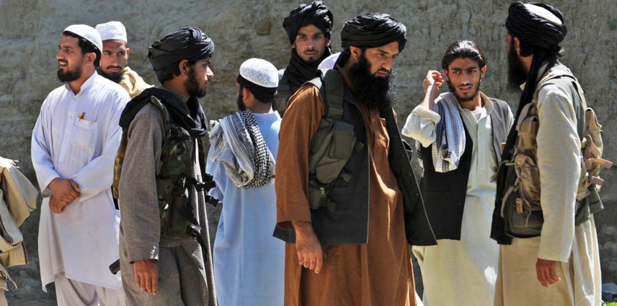 الحكومة الأفغانية تعرض التفاوض مع طالبان "دون شروط مسبقة"