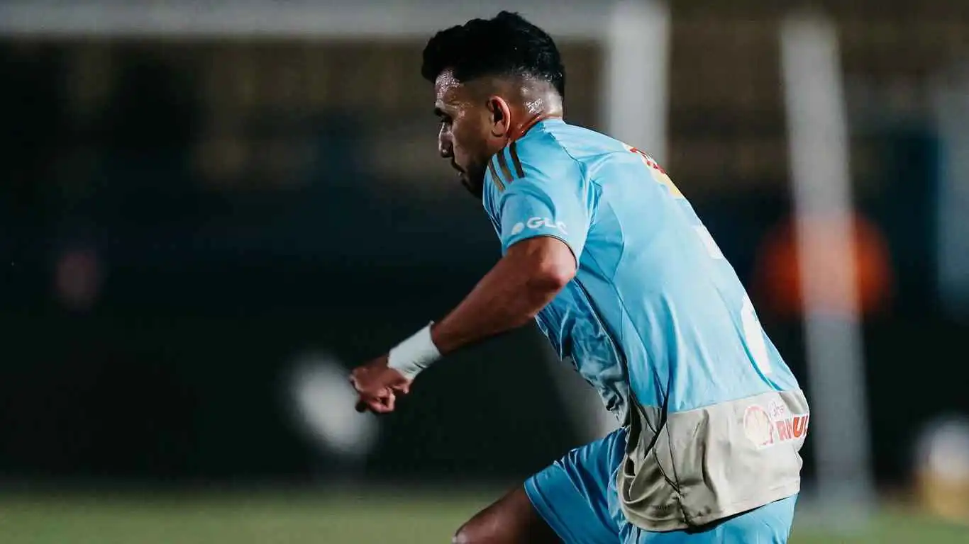 أسوأ مباراة في تاريخه.. تقييم كارثي لتريزيغيه أمام طلائع الجيش