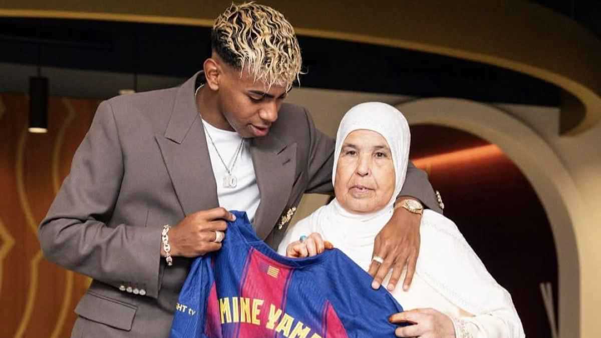 صورة جدة لامين يامال بقميص برشلونة تفجّر جدلا.. ما حقيقتها؟ (شاهد)