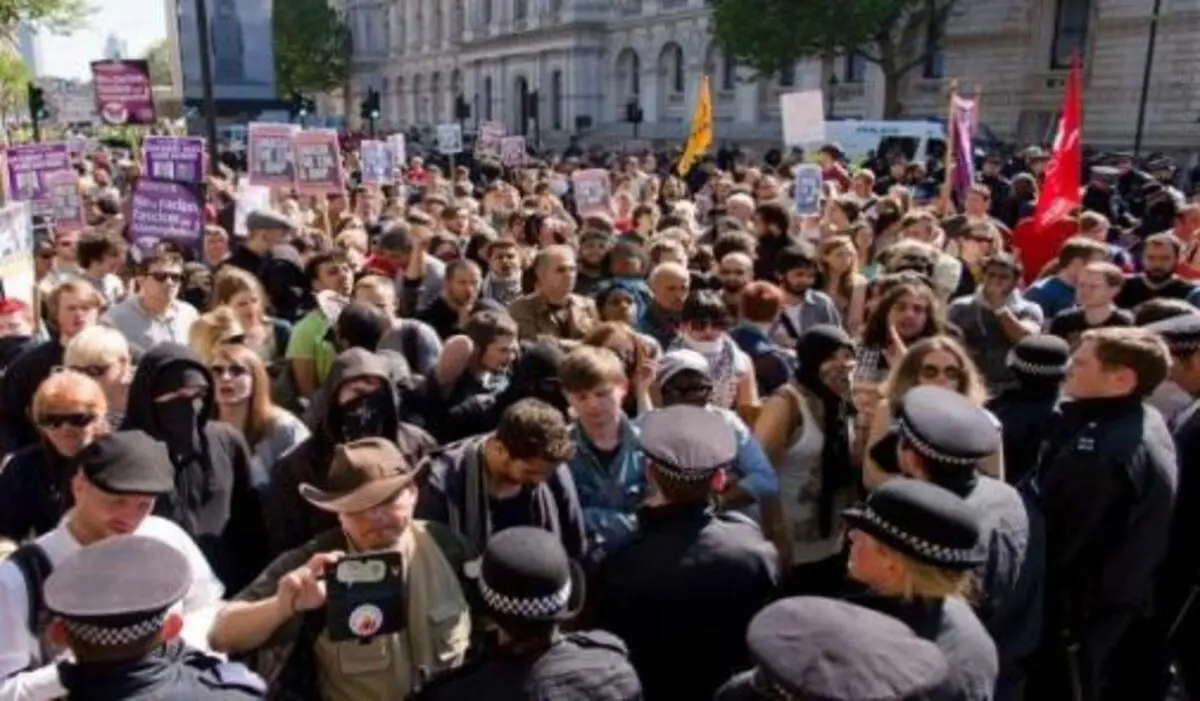 صنداي تلغراف: خسارة جهاز رصد كراهية المسلمين