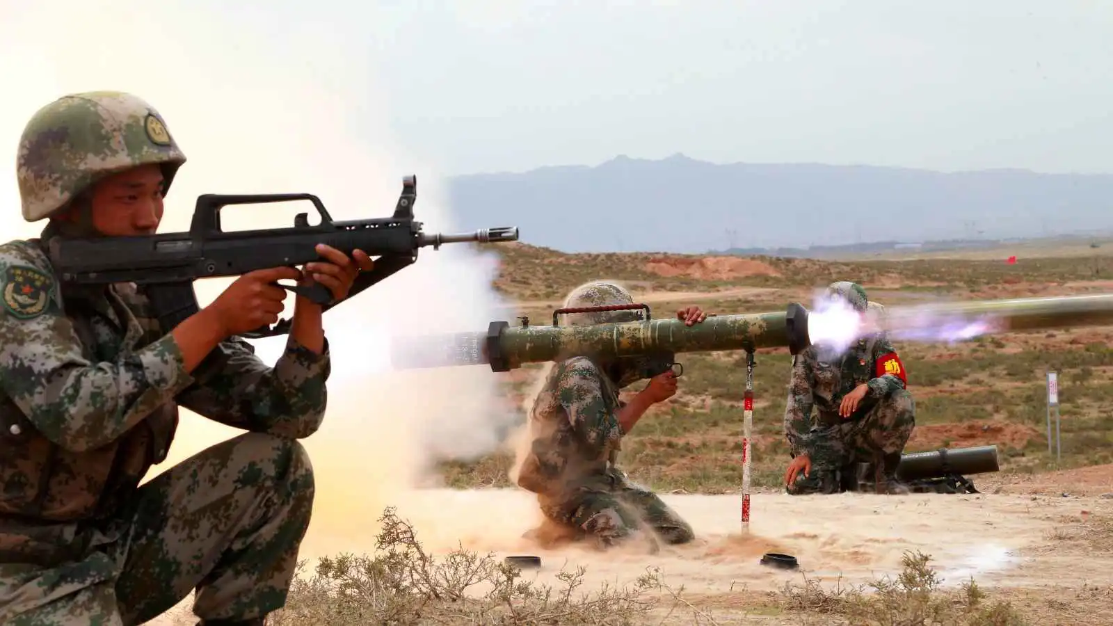 حساب خاطئ وحادث غير متعمد.. 5 احتمالات للحرب بين أمريكا والصين