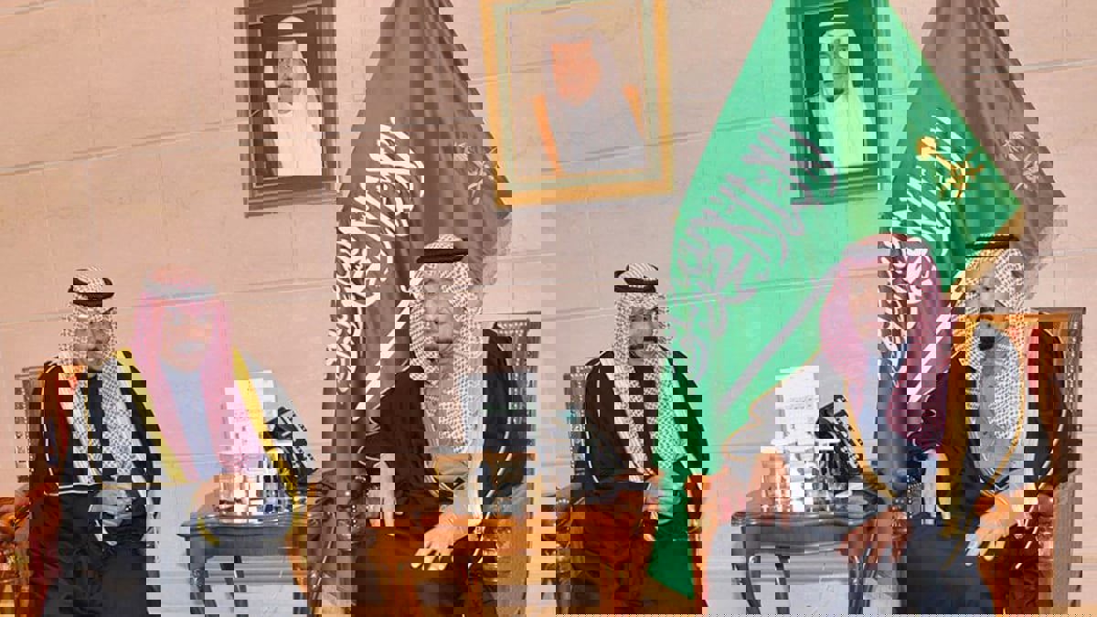 الملك سلمان يهنئ أمير الكويت الجديد بتوليه مقاليد الحكم