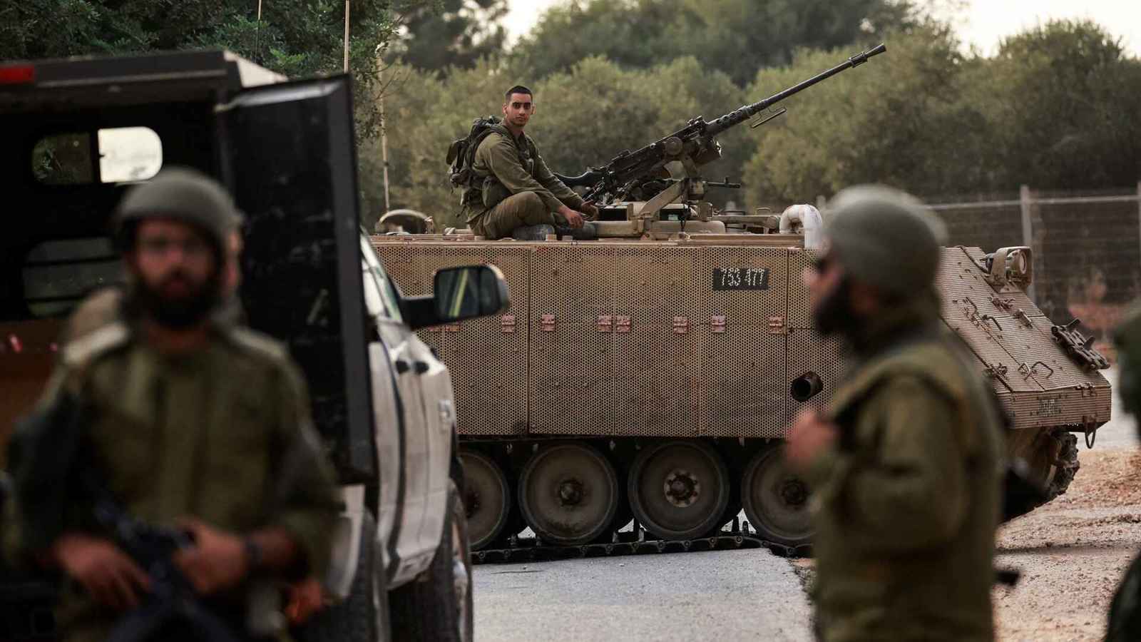 "مشاورات حثيثة".. إسرائيل تطلب تأجيل انسحابها من جنوب لبنان