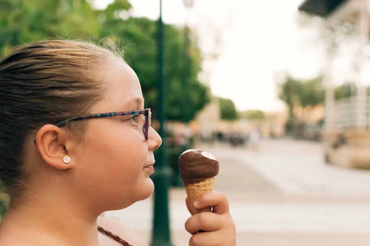 ما سبب الزيادة المقلقة لسمنة الأطفال في إنجلترا؟